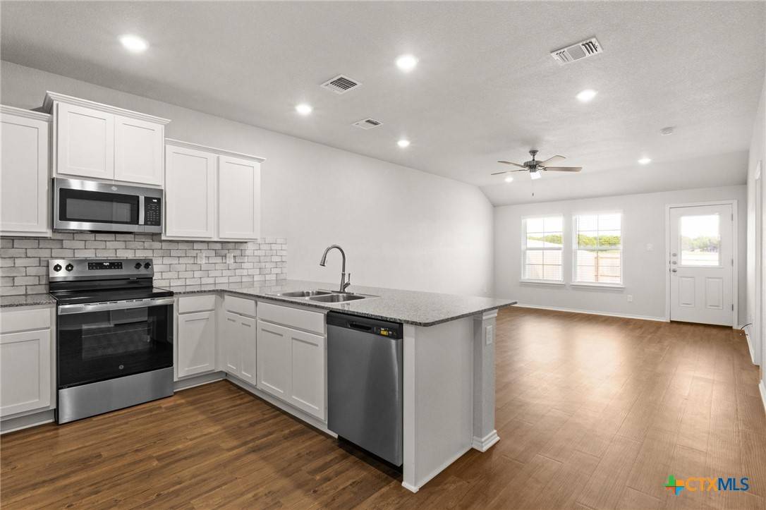 Copperas Cove, TX 76522,1218 Lexington DR #B