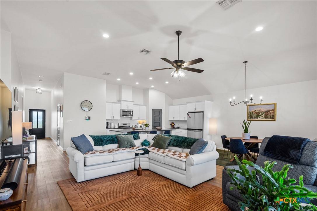 Victoria, TX 77904,205 Flint Rock Ct