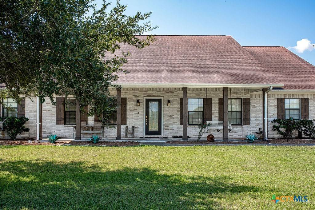 Port Lavaca, TX 77979,27 Wedgewood DR