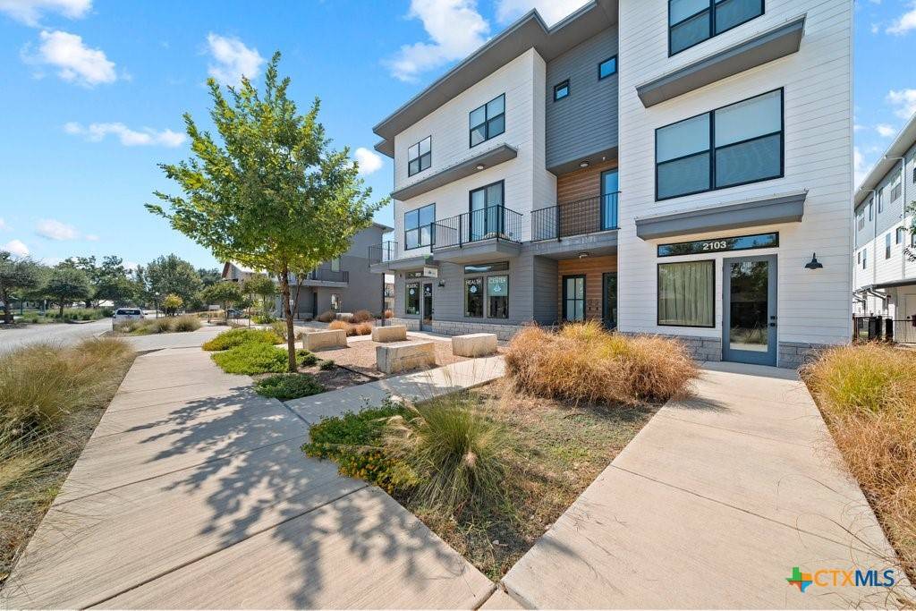 New Braunfels, TX 78130,1208 N Academy AVE #2203