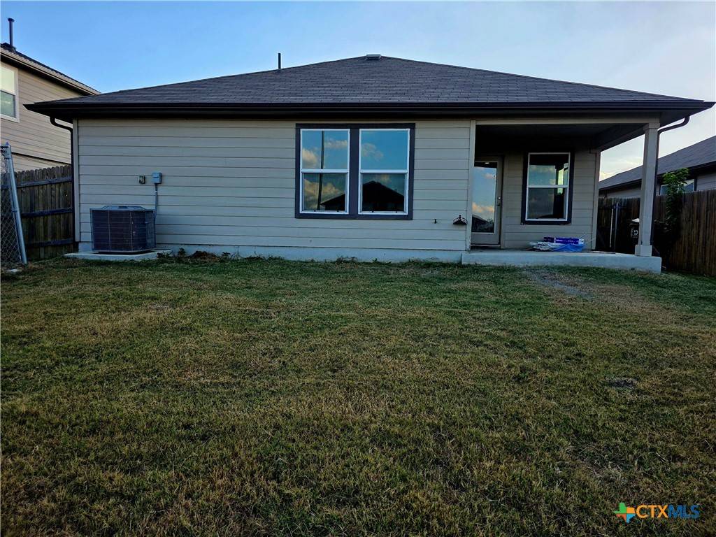 San Marcos, TX 78666,225 Dylan DR