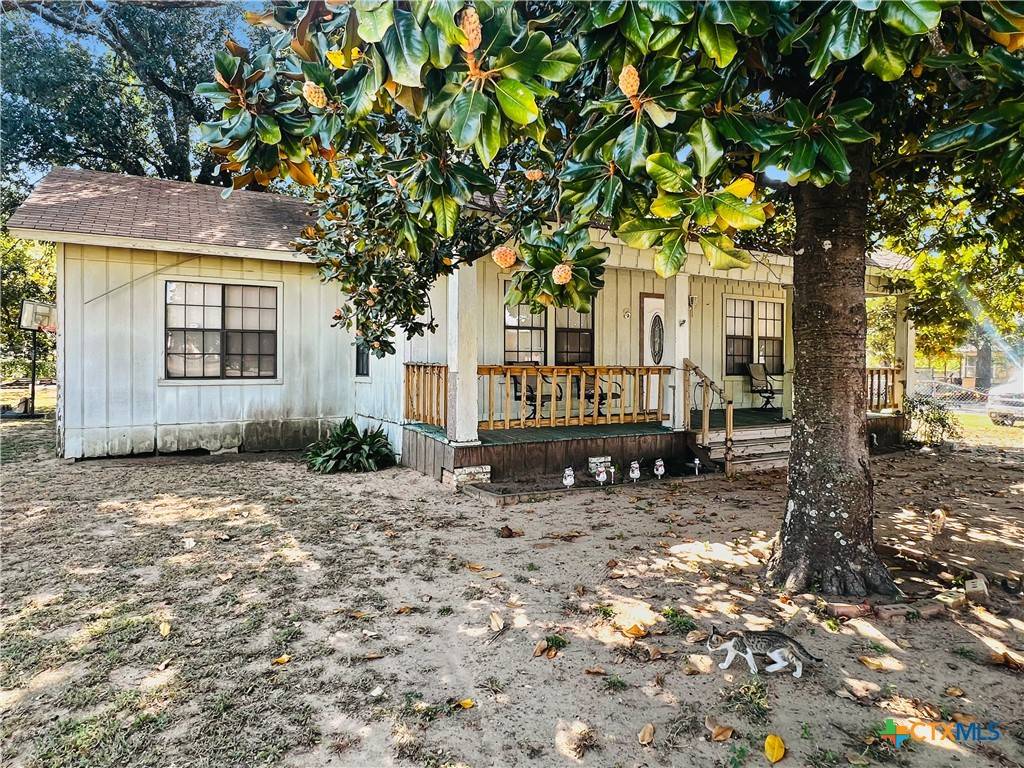 Cameron, TX 76520,313 S Nolan AVE