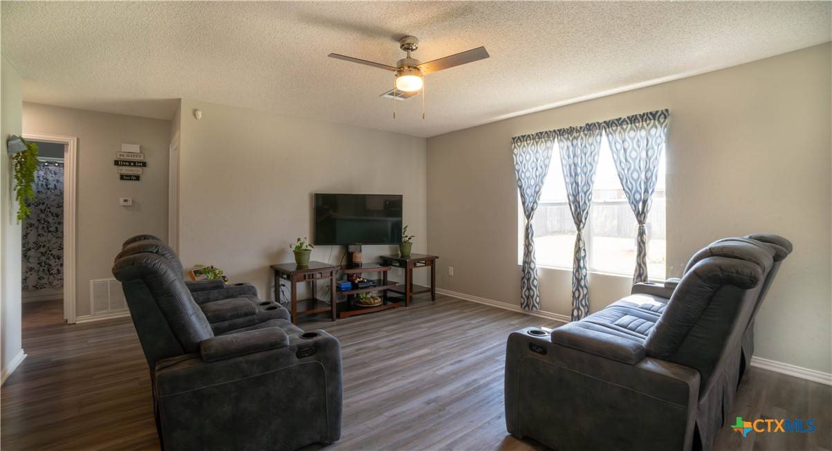 Killeen, TX 76549,3106 Tom Lockett DR