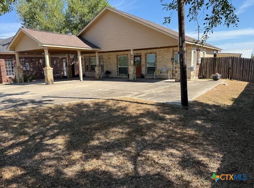 Stockdale, TX 78160,609 State Highway 123