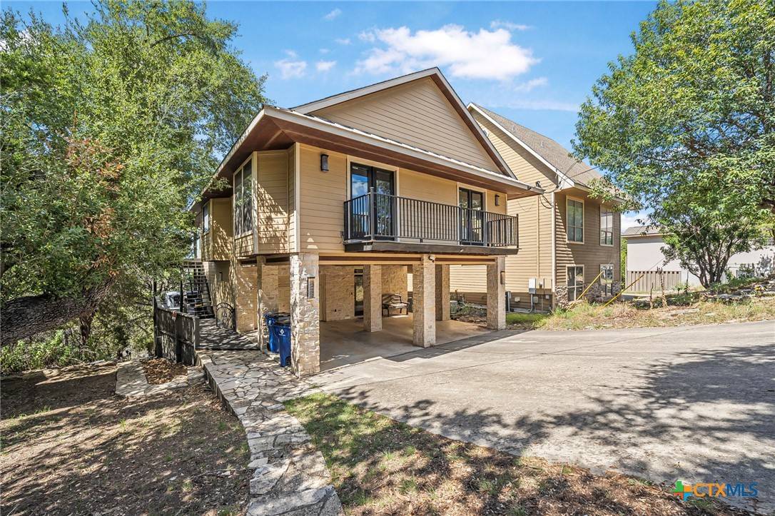 Canyon Lake, TX 78133,717 Riviera DR