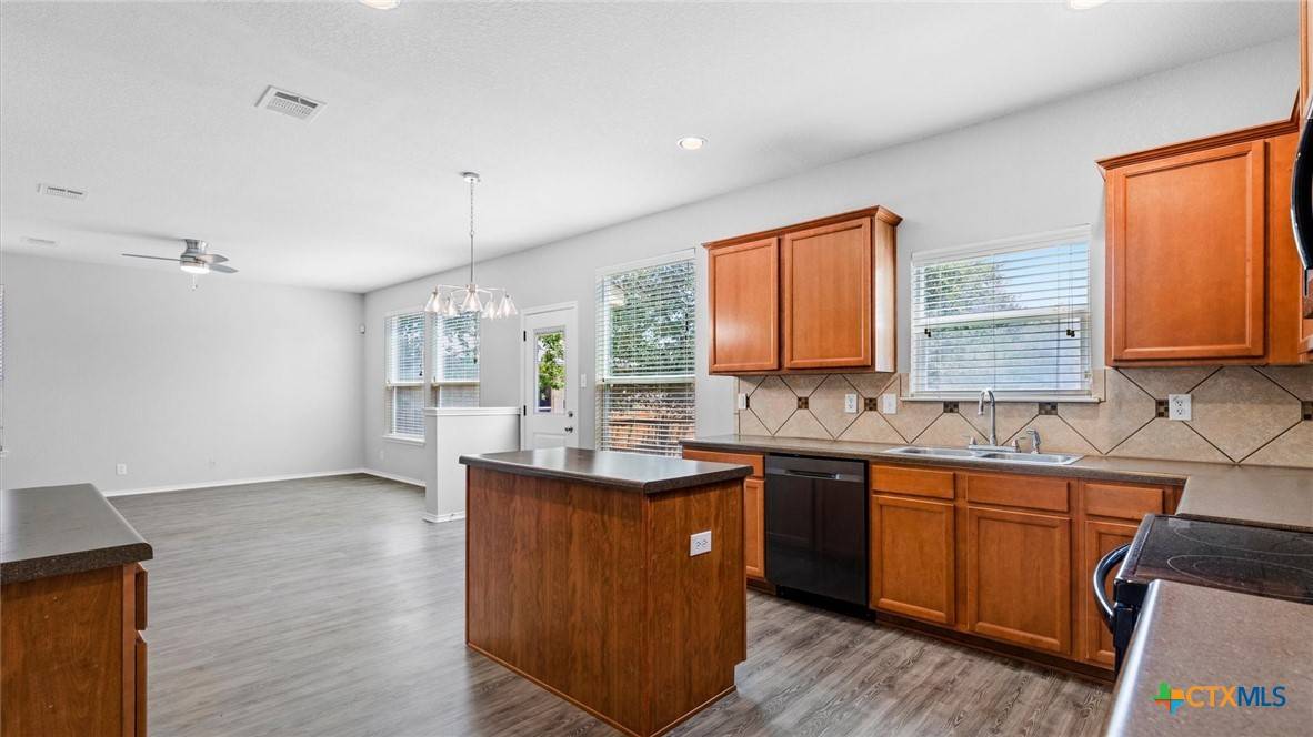 Schertz, TX 78108,2744 Sterling WAY