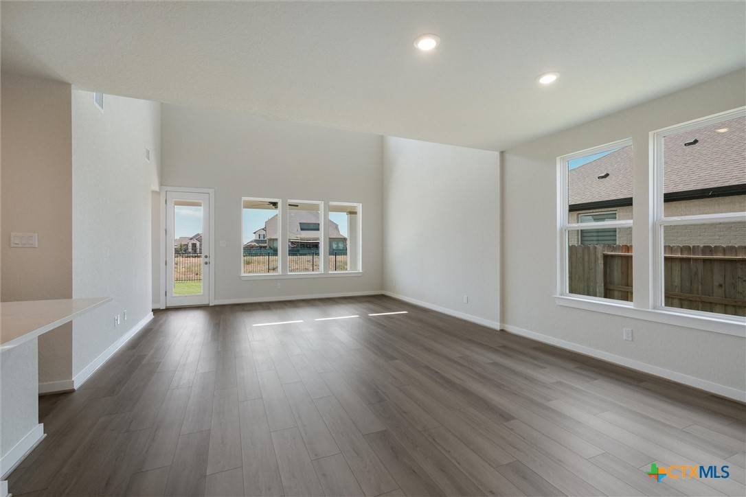 Cibolo, TX 78108,444 Foxbrook WAY