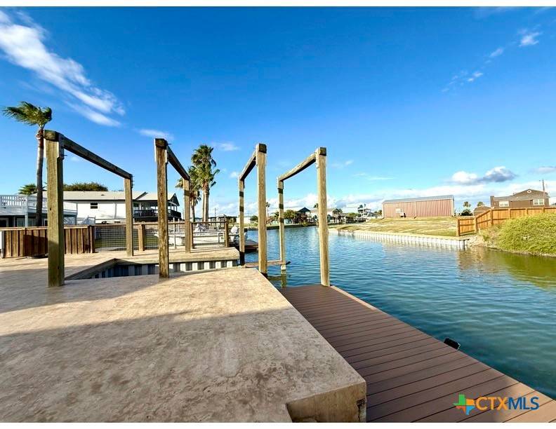 Rockport, TX 78382,127 Copano Cove RD