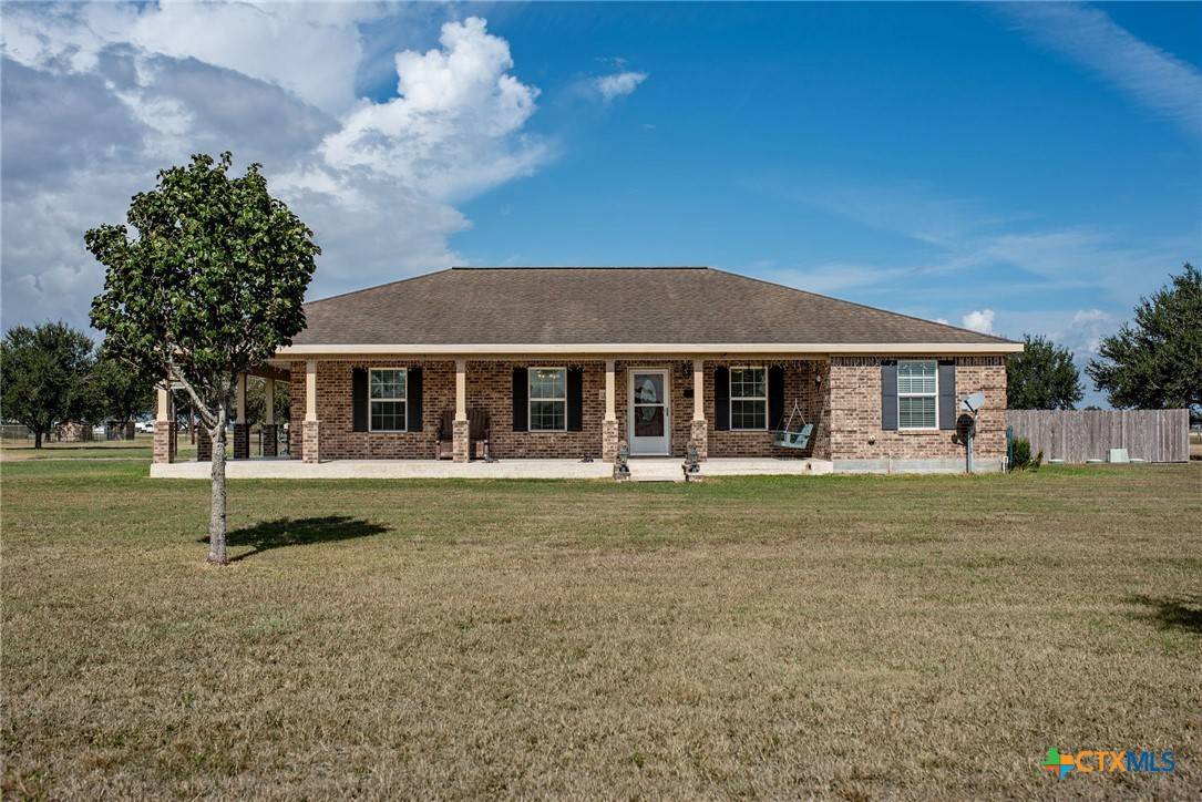 Port Lavaca, TX 77979,113 Aggie LN