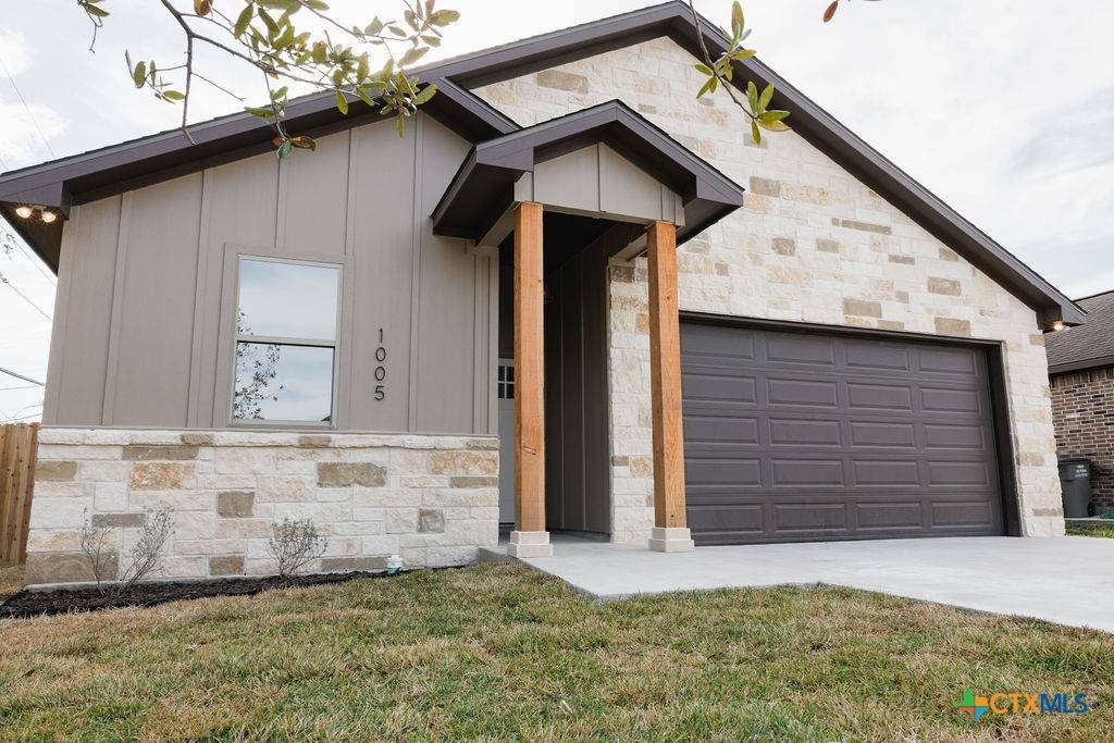 Victoria, TX 77904,1005 Broadmoor ST