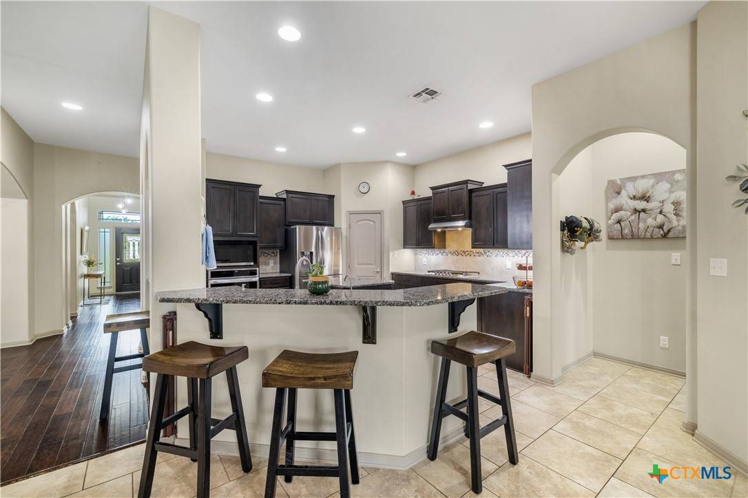 Victoria, TX 77904,101 Sandstone CT