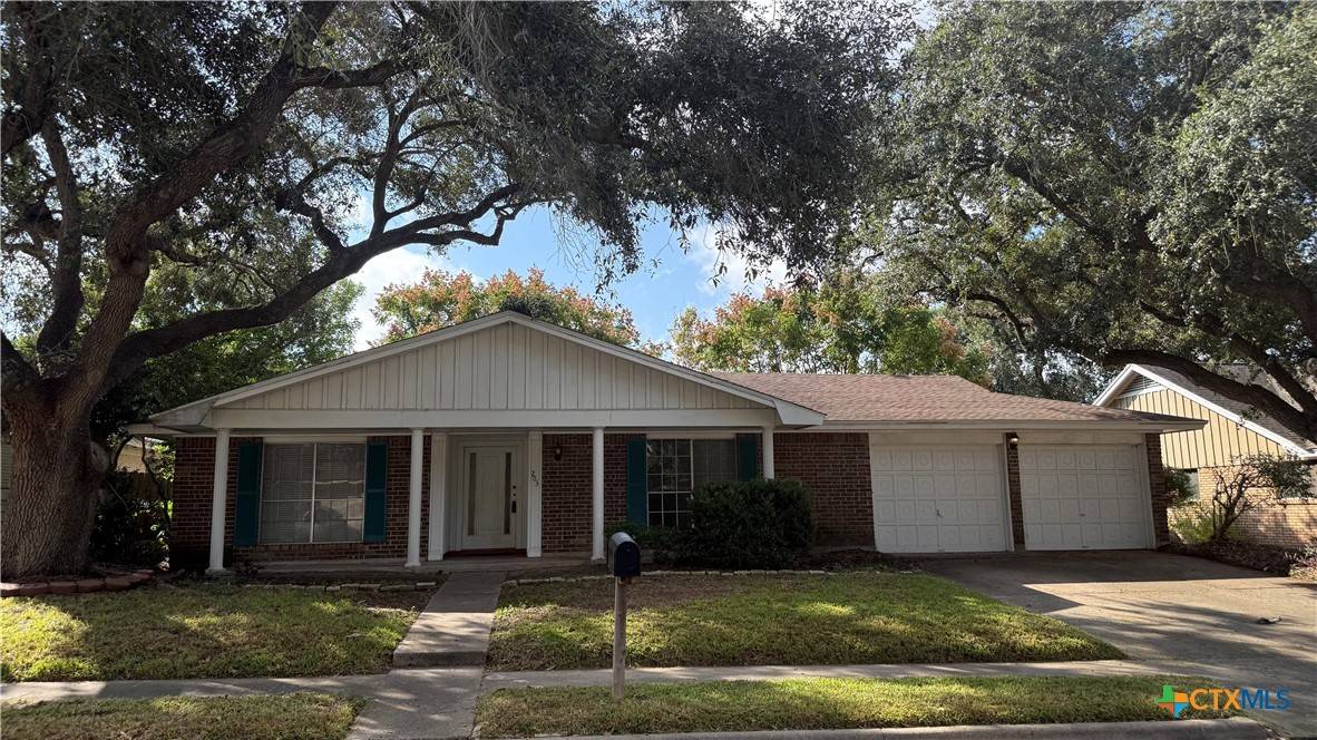 Victoria, TX 77904,203 Longfellow LN