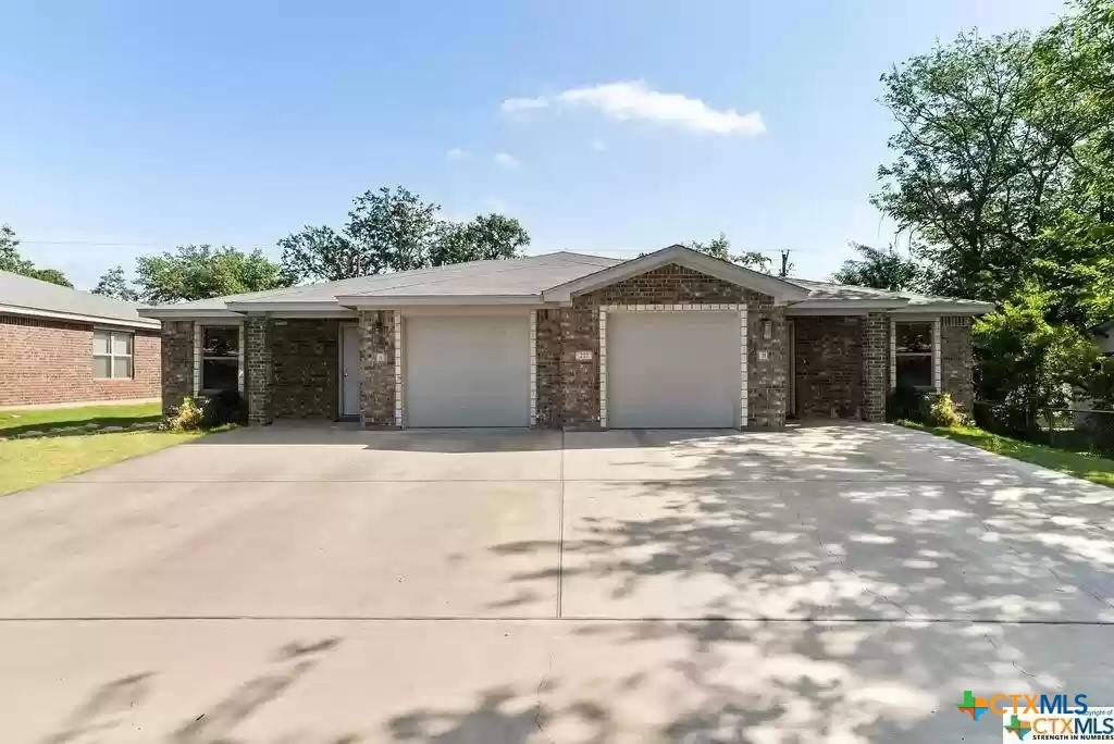 Harker Heights, TX 76548,227 E Beeline LN