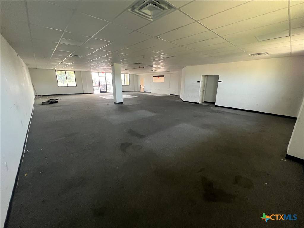 Killeen, TX 76543,2301 E Central Texas EXPY #105