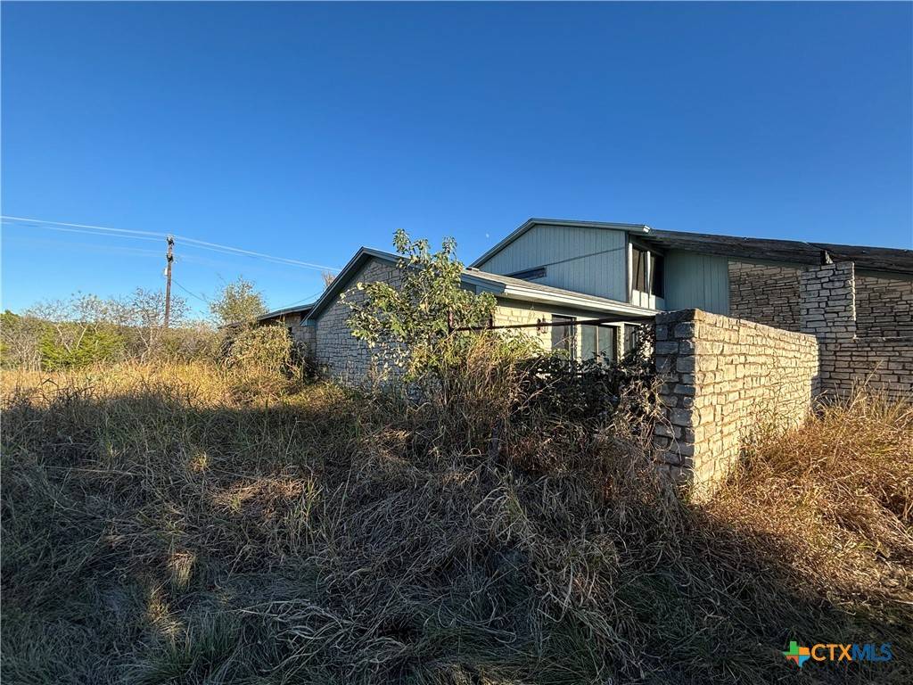 Kempner, TX 76539,946 County Road 4818