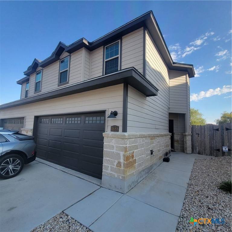 New Braunfels, TX 78130,1655 Barrett AVE