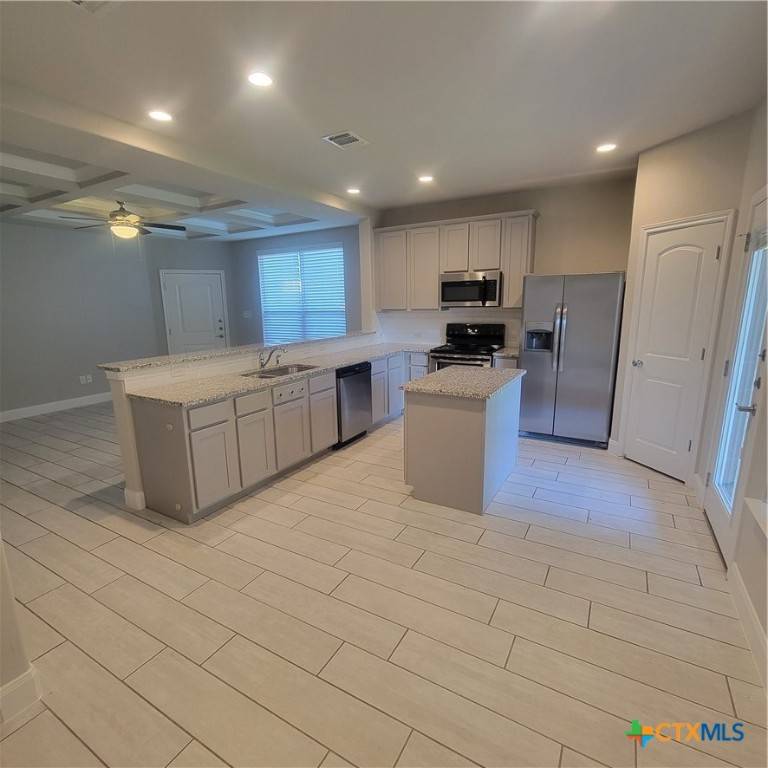 New Braunfels, TX 78130,1655 Barrett AVE