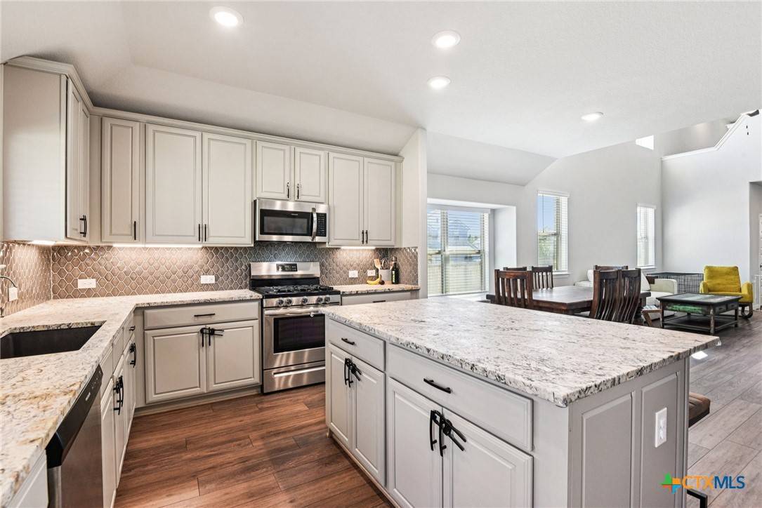 New Braunfels, TX 78132,2034 Egret AVE