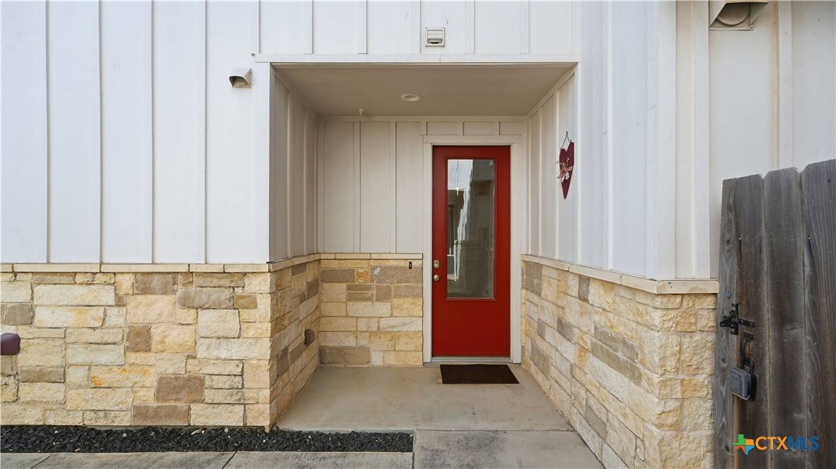 New Braunfels, TX 78130,223 Sapphire DR #1002