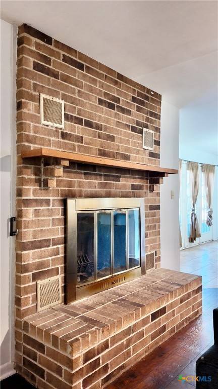 Cuero, TX 77954,204 W Johnson