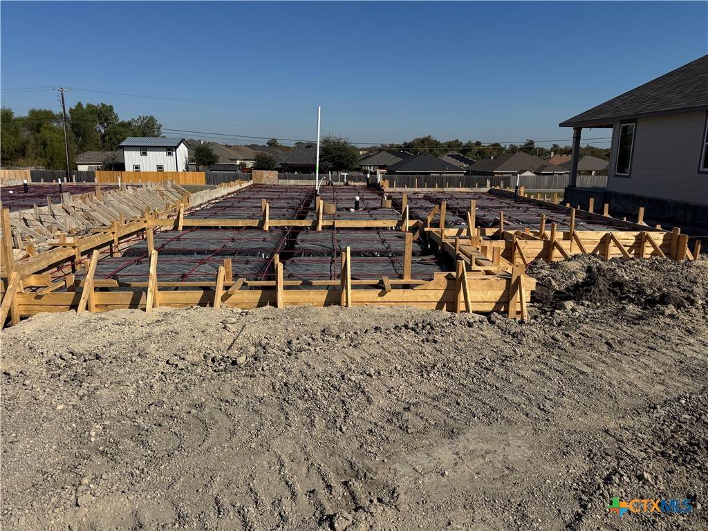 Temple, TX 76504,1912 Meridian LOOP