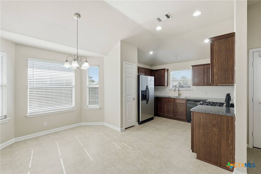 Hutto, TX 78634,119 Bayliss ST