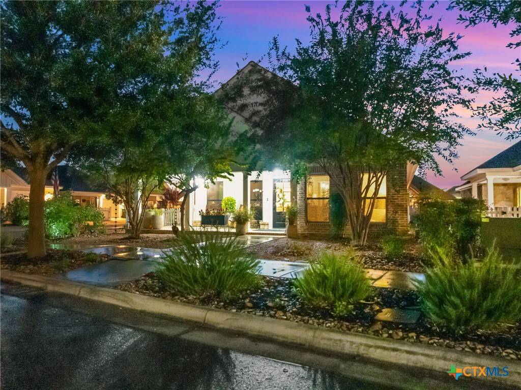 New Braunfels, TX 78130,911 Hudson LN