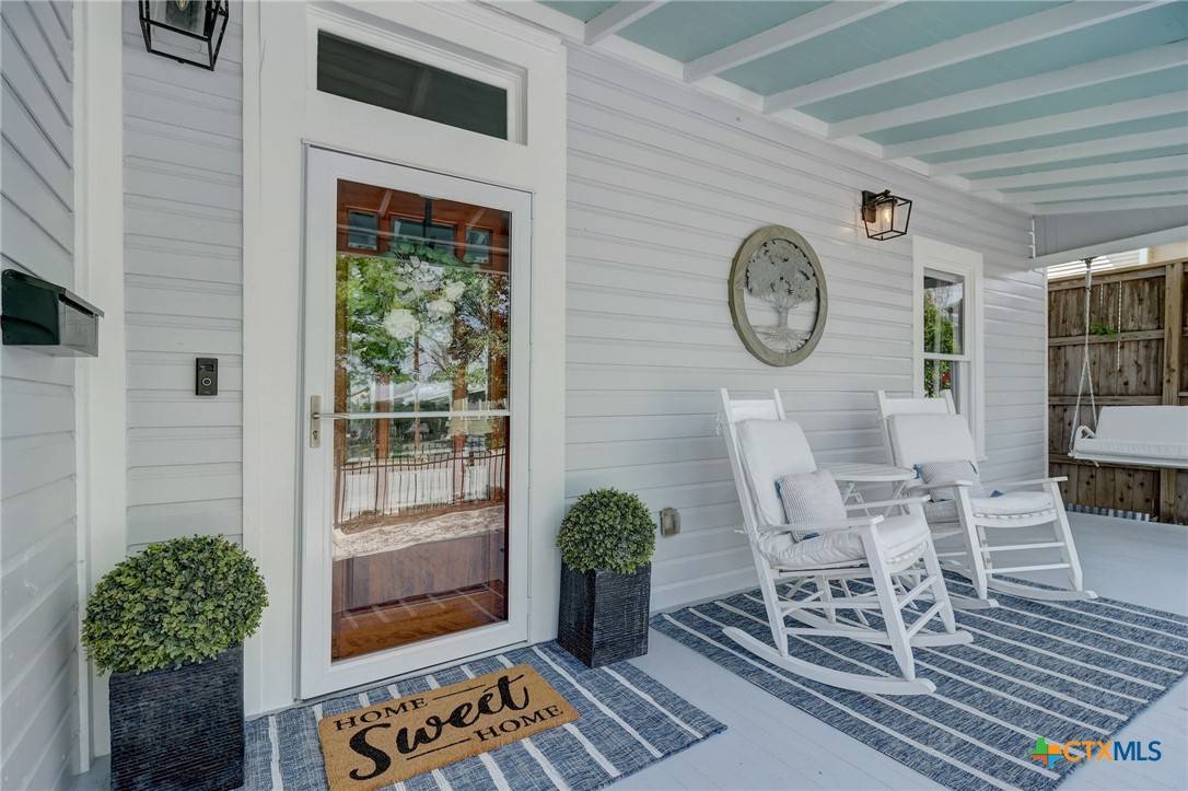 New Braunfels, TX 78130,546 S Academy AVE