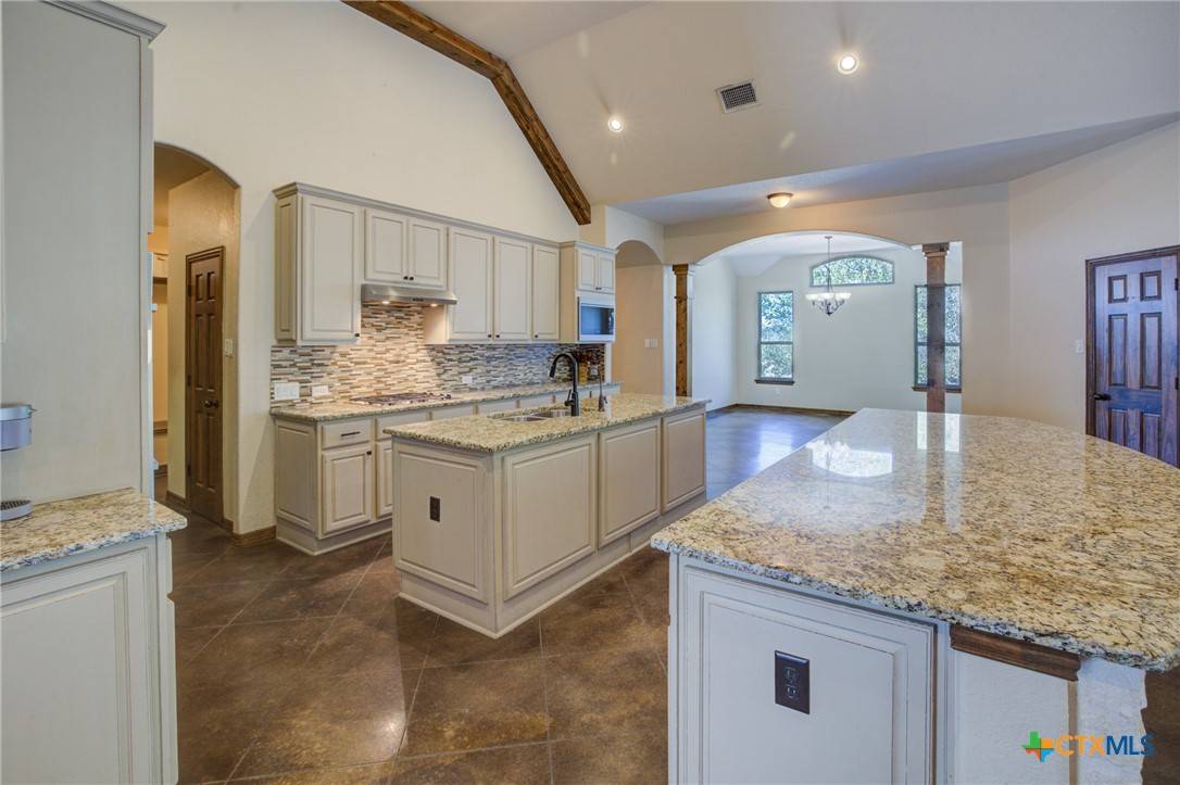 New Braunfels, TX 78132,1120 Glen Wood DR