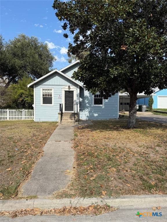 Victoria, TX 77901,606 W Forrest ST