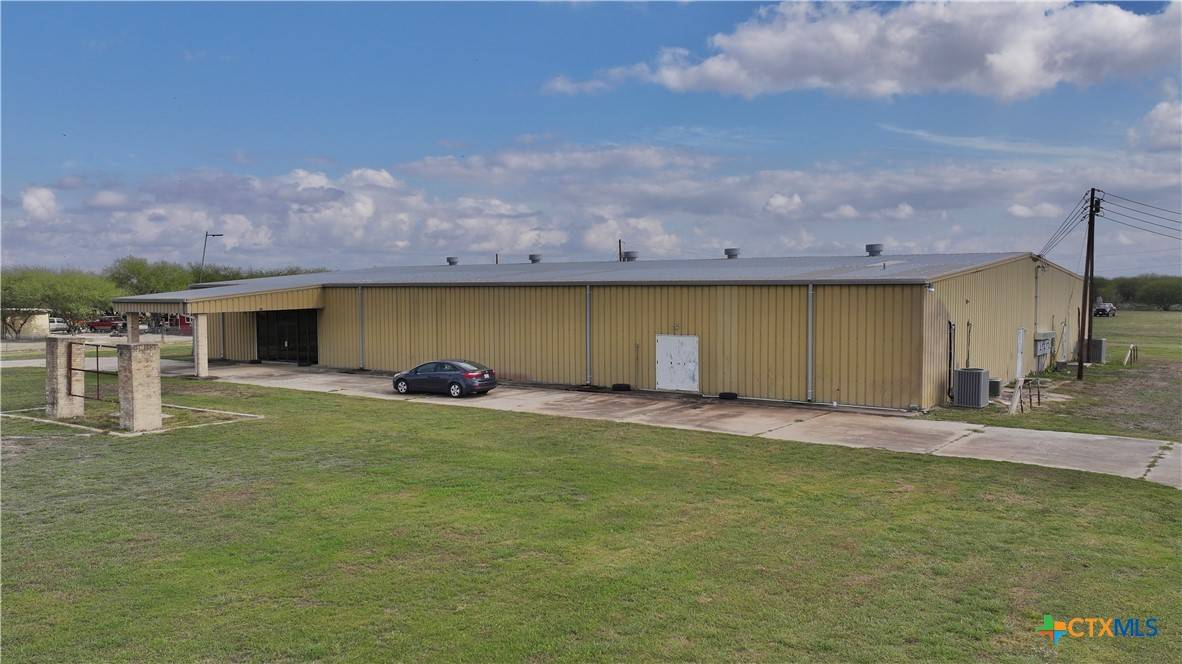 Victoria, TX 77905,553 Aloe Road