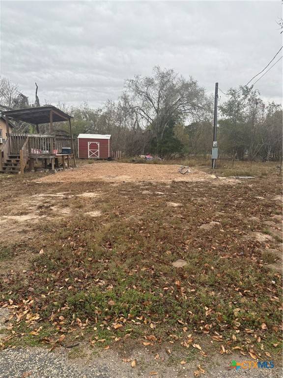 Cuero, TX 77954,1113 W Church ST