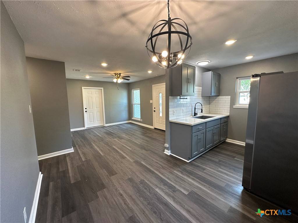 Victoria, TX 77901,3105 Gayle ST