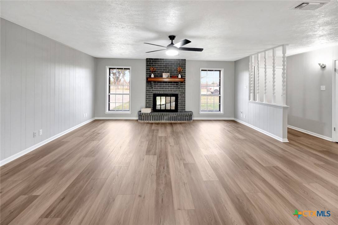 Victoria, TX 77904,99 Wearden DR