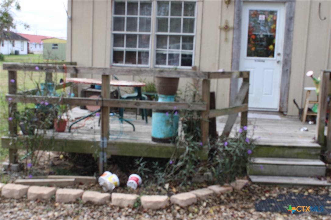 Bloomington, TX 77951,233 Indiana ST