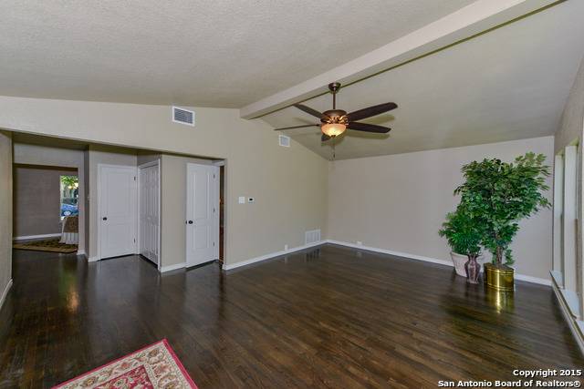 San Antonio, TX 78209-3332,205 ROBINHOOD PL