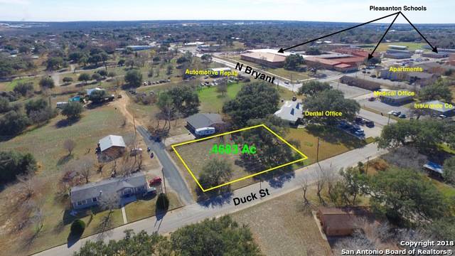 Pleasanton, TX 78064,621N Duck