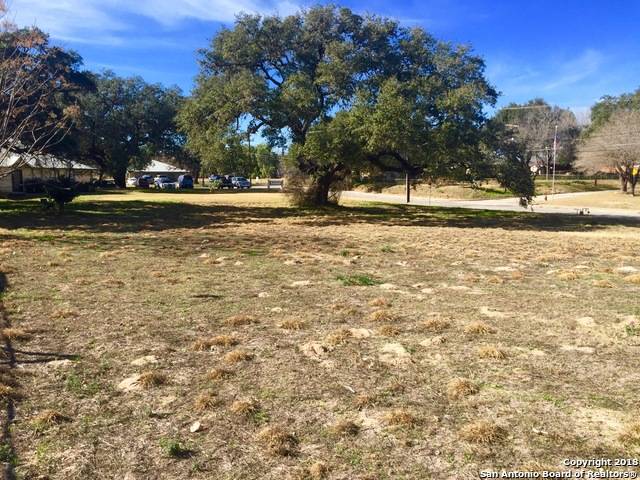 Pleasanton, TX 78064,621N Duck