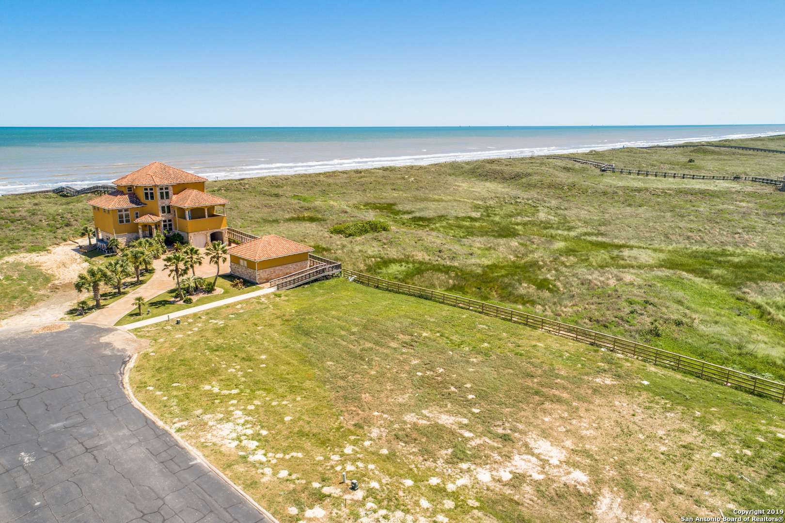 Port Aransas, TX 78373,117 Beach View