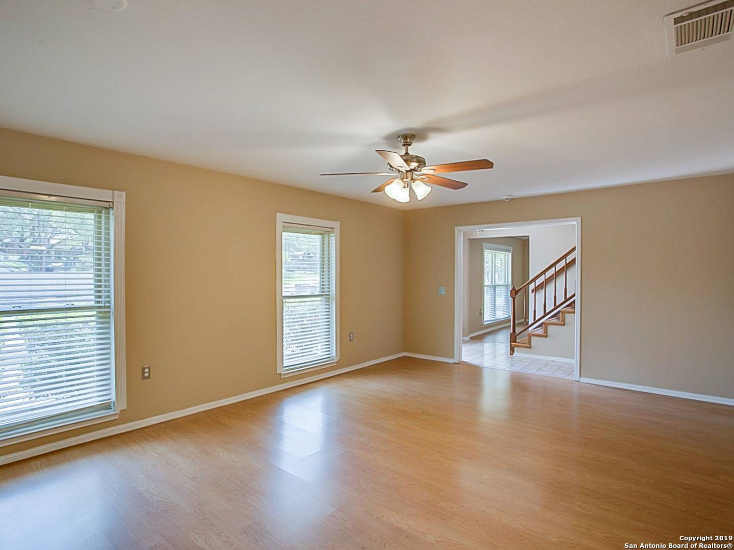 Universal City, TX 78148-2603,8567 Athenian