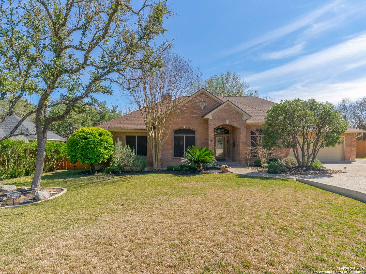 Boerne, TX 78015-4930,8514 FAIRWAY TRAIL DR