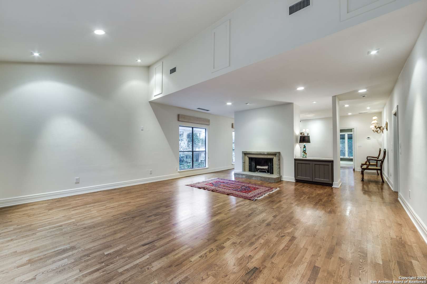 San Antonio, TX 78209-5253,125 SAINT DENNIS AVE UNIT 125