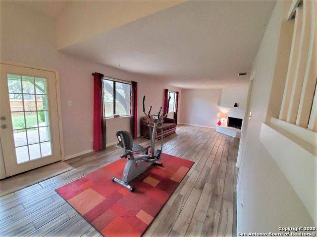 San Antonio, TX 78254-2053,8543 PENDRAGON ST