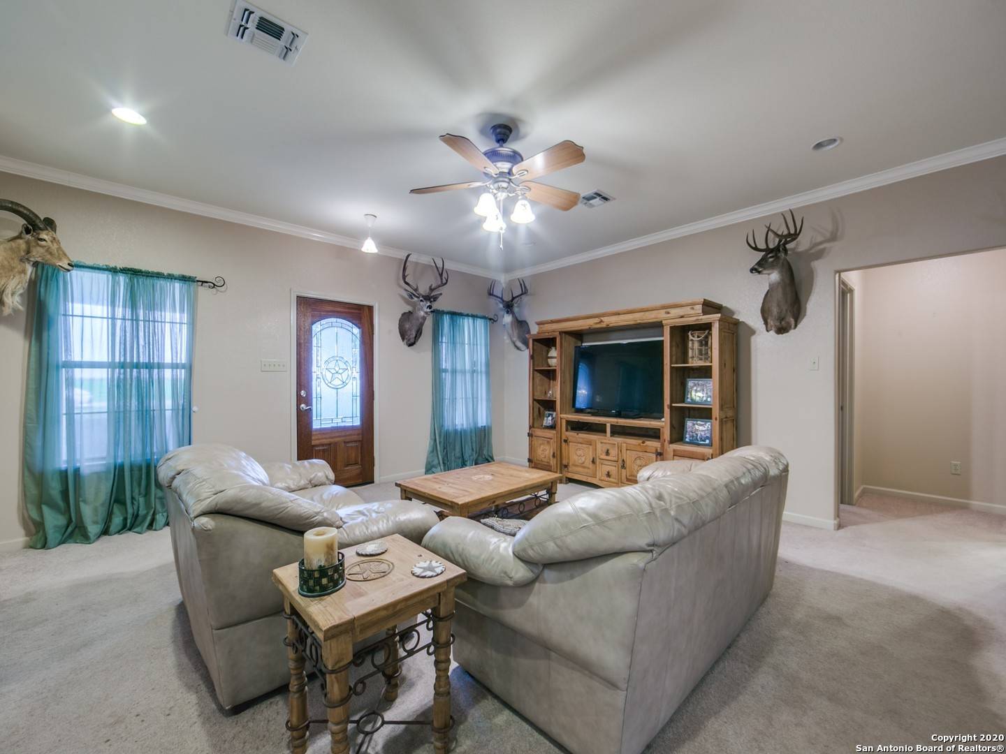 Castroville, TX 78009-5447,220 COUNTY ROAD 4712