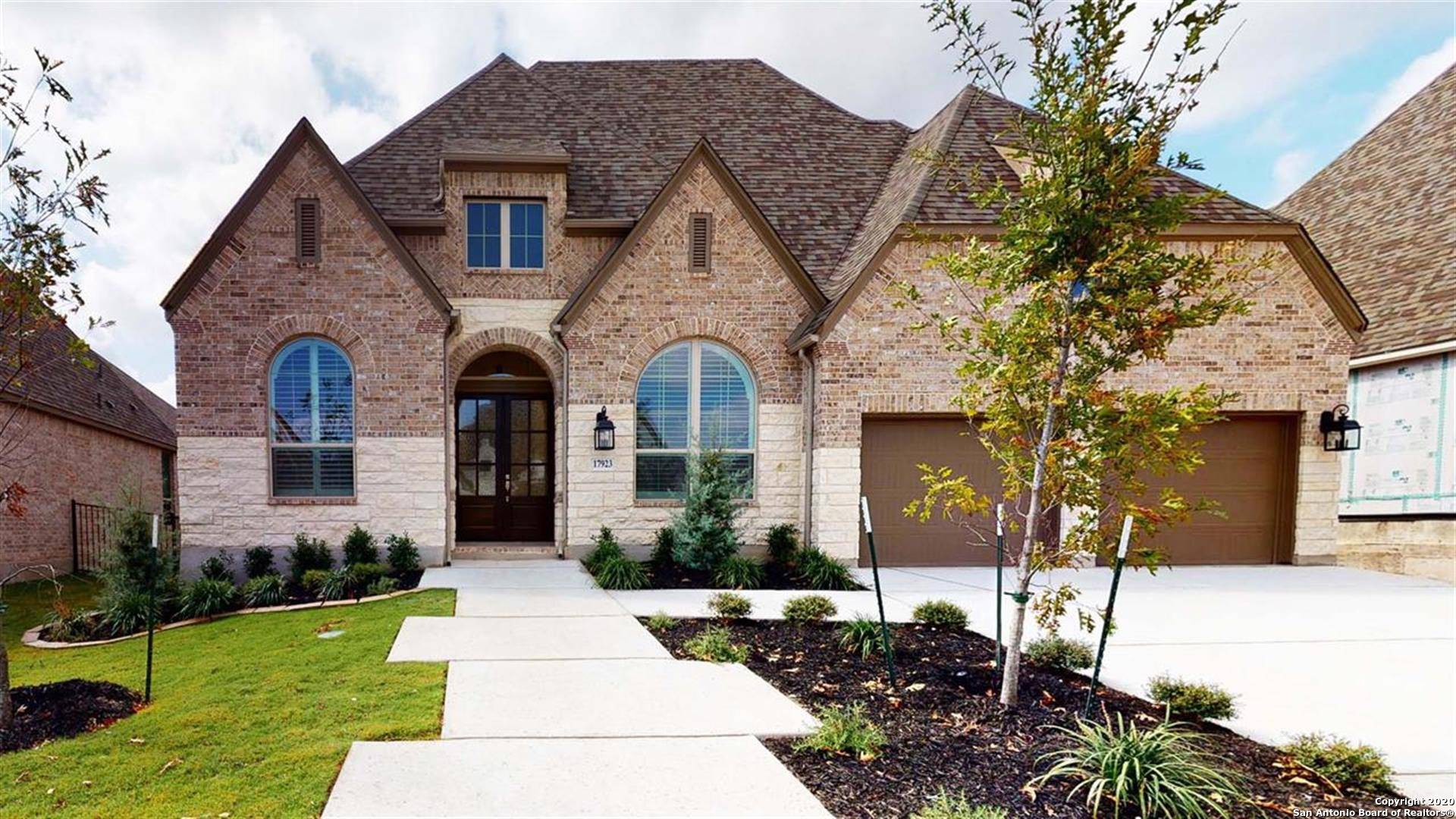 San Antonio, TX 78255,17923 Cantera Court