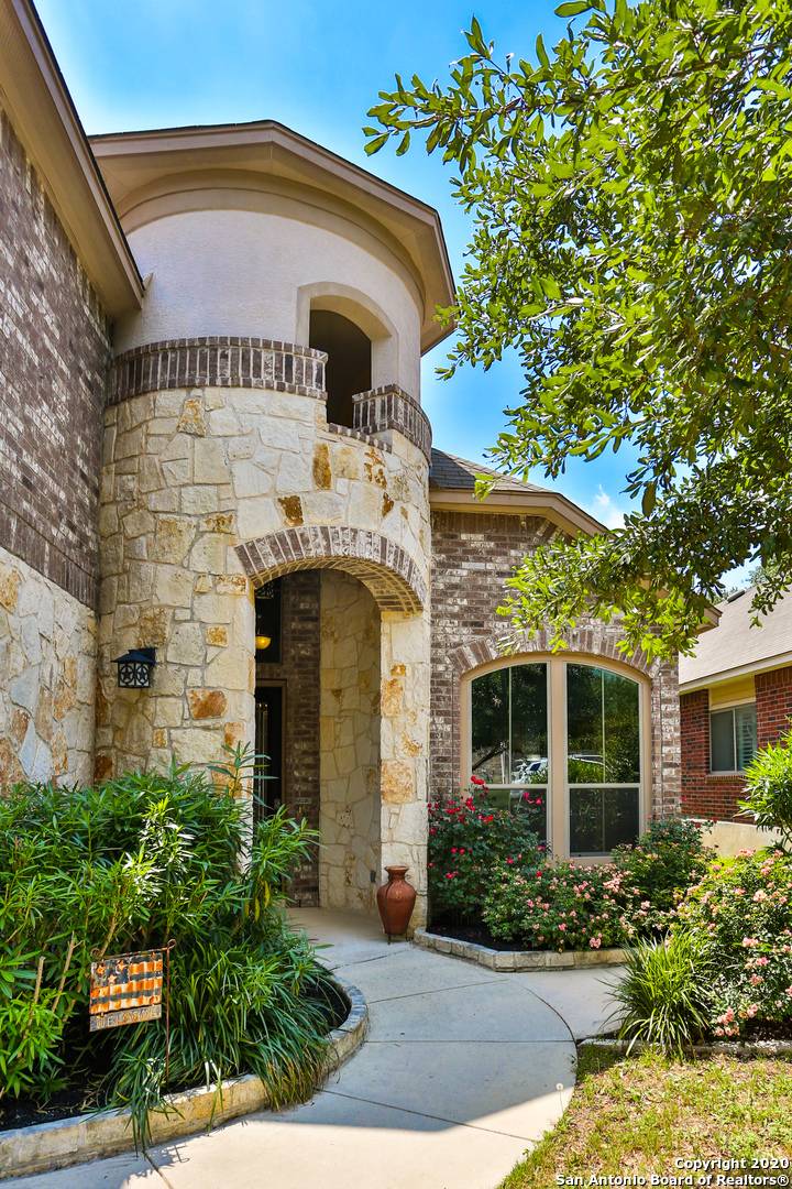 Boerne, TX 78015-4845,27907 SONOMA AMBRE