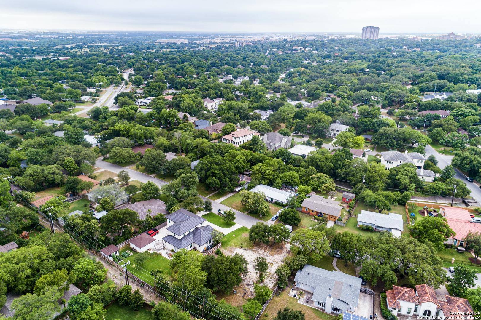 Terrell Hills, TX 78209-6056,1213 WILTSHIRE AVE