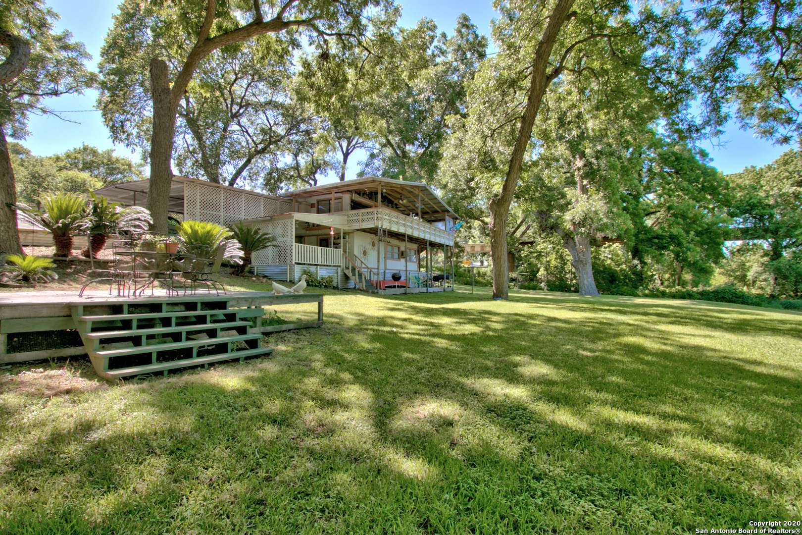 Mcqueeney, TX 78123,9151 FM 725