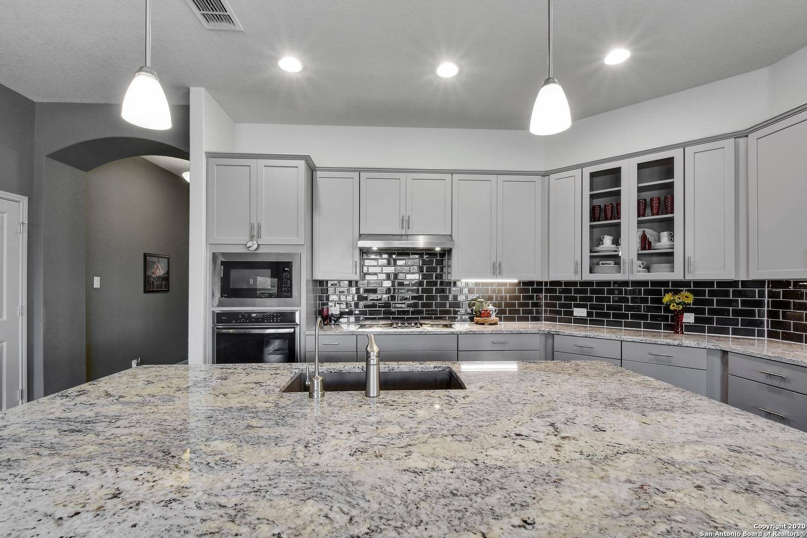 Schertz, TX 78154-2792,12202 HOPESEED