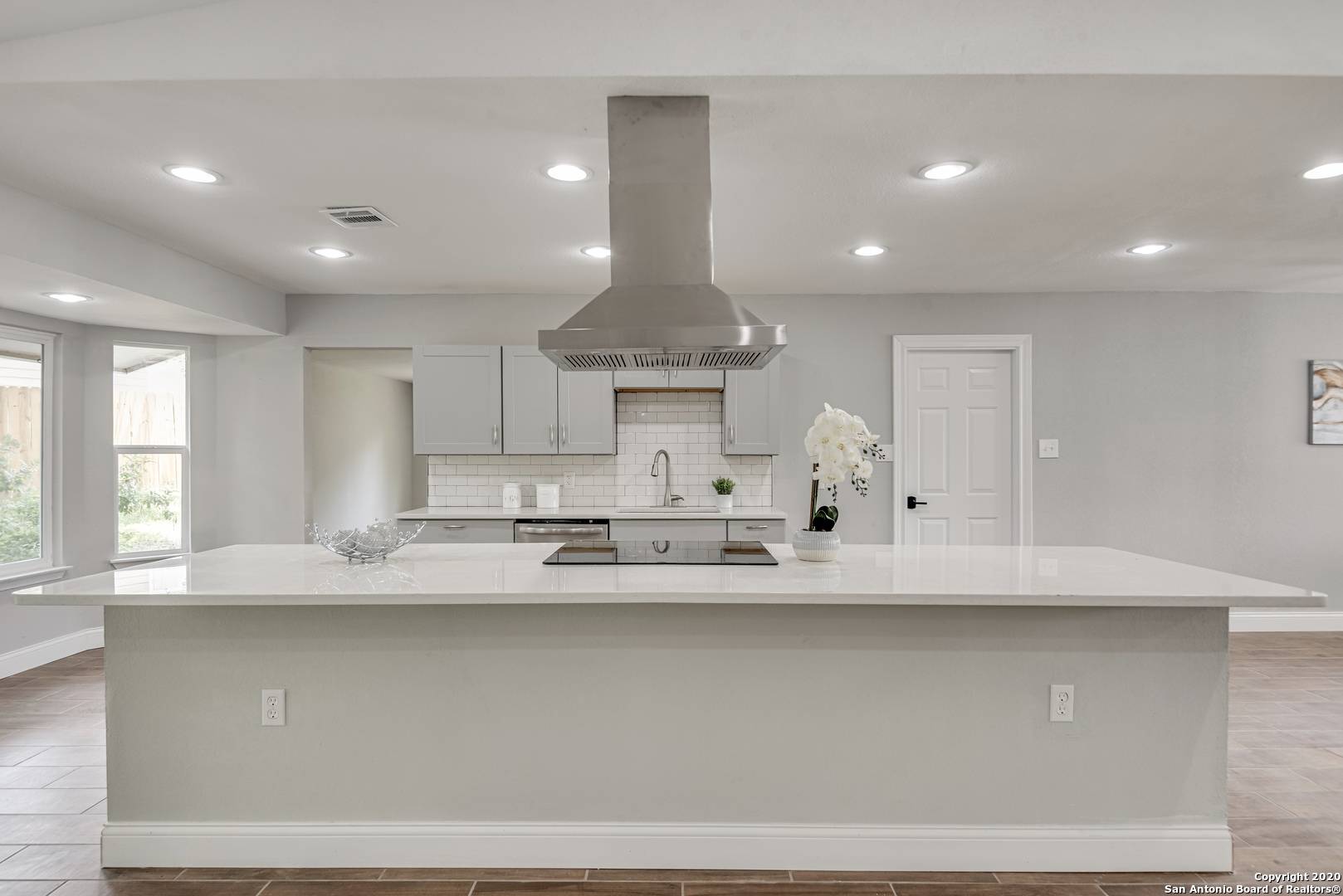 San Antonio, TX 78228-2722,3606 FRED ROSS LN